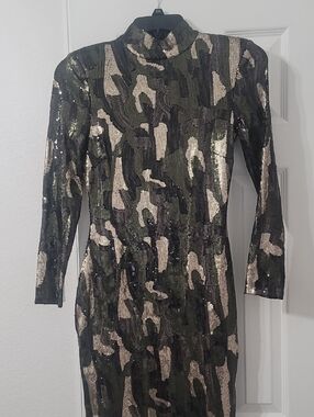 Zara Sequin Camouflage Long-Sleeve Bodycon Dress - Olive/Gold